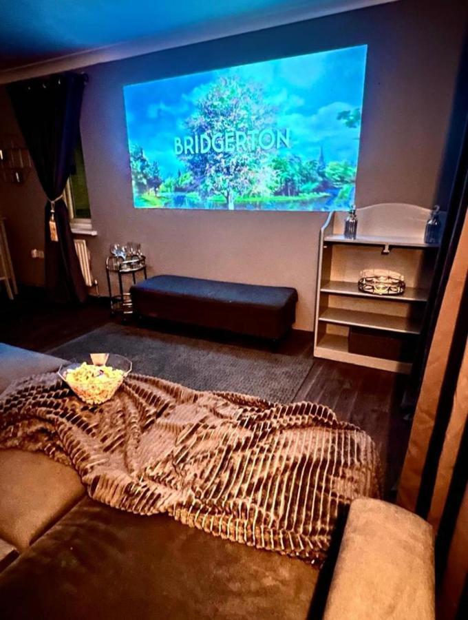 Lovely, Two Bedroom Apartment Central Location Лондон Екстериор снимка
